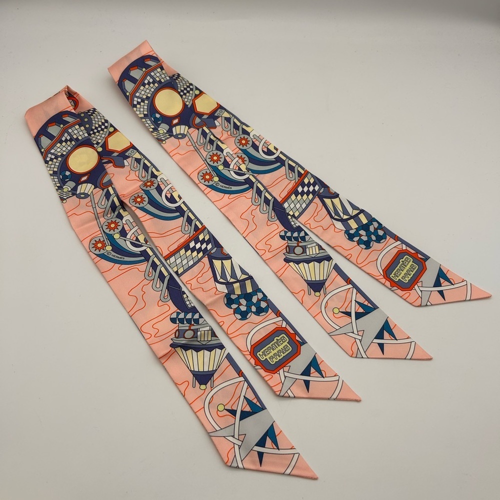 Hermes Twilly Set Of 2 Scarf Odyssey Rose Pale bleu Multi-color Silk NWT No Box - Picture 4 of 8